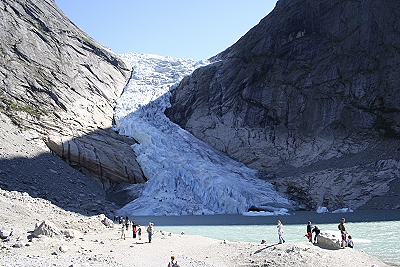 Brikdalsbreen1